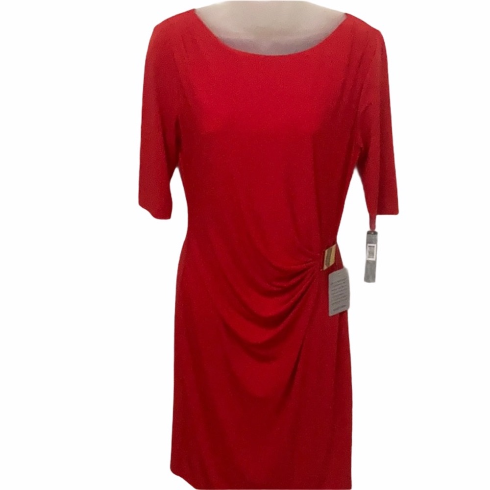 Beautiful & Flattering Red Tahari Dress